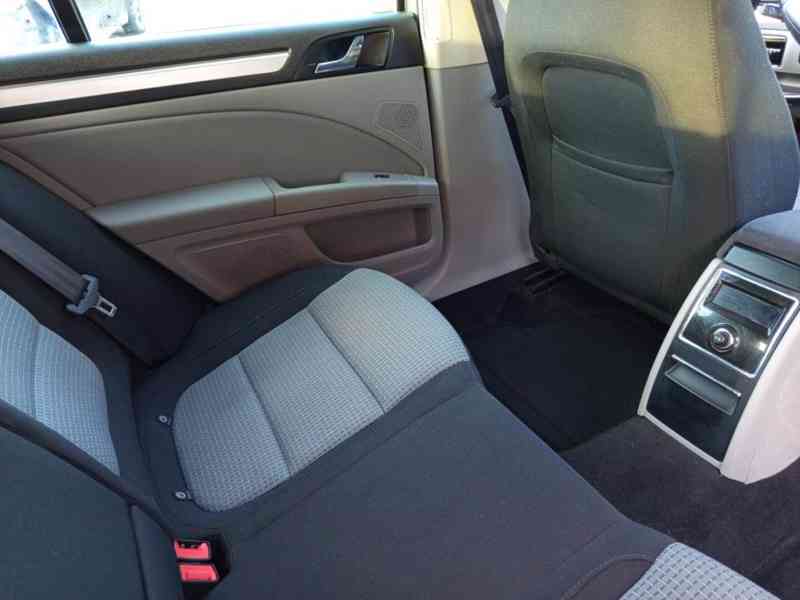 Škoda Superb II 2.0 TDI 103 kW, DSG, 2009, 194 tis. km  - foto 27