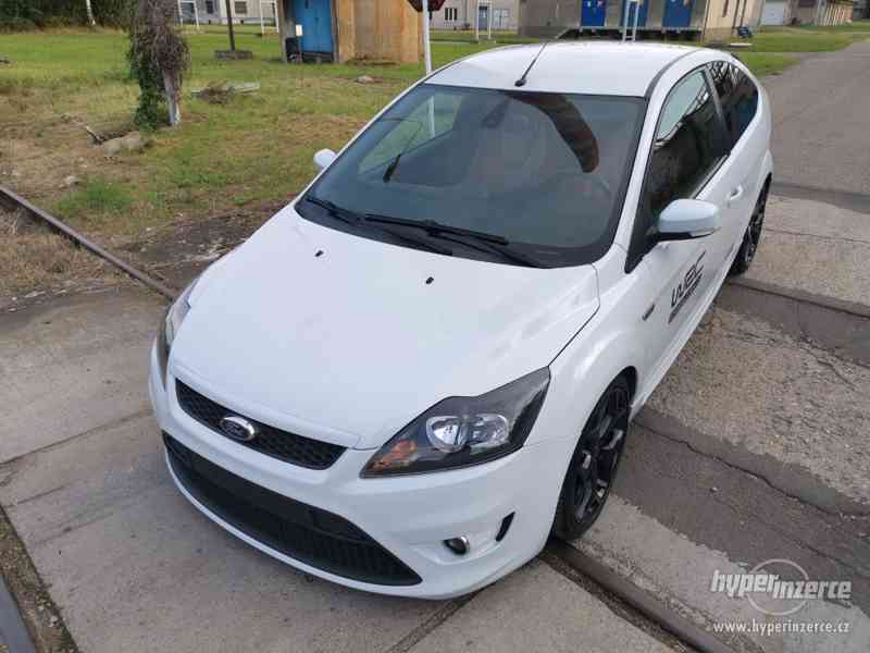 Ford Focus ST225 Facelift 2.5T white,3dvéř,Limit. WRC - foto 2