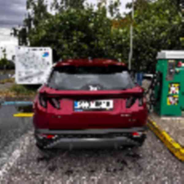 Hyundai Tucson 1,6 benzin - hybrid - foto 9