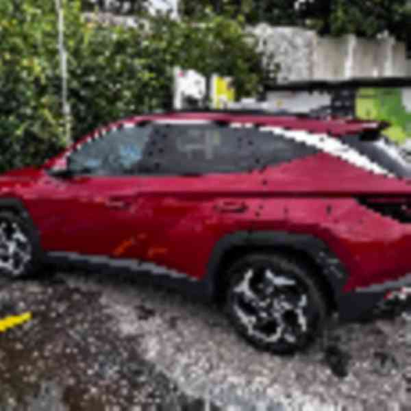 Hyundai Tucson 1,6 benzin - hybrid - foto 8
