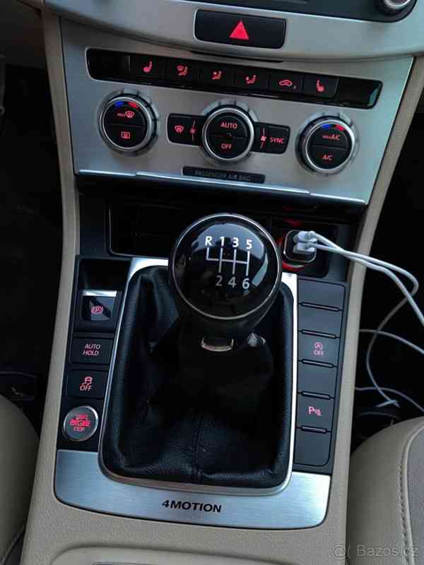 Volkswagen Passat Variant B7 2013 4 MOTION - foto 16
