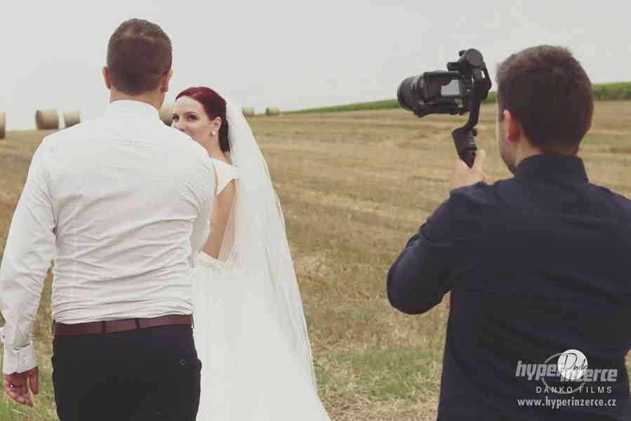 Svatební kameraman - natočení moderního videa - foto 2