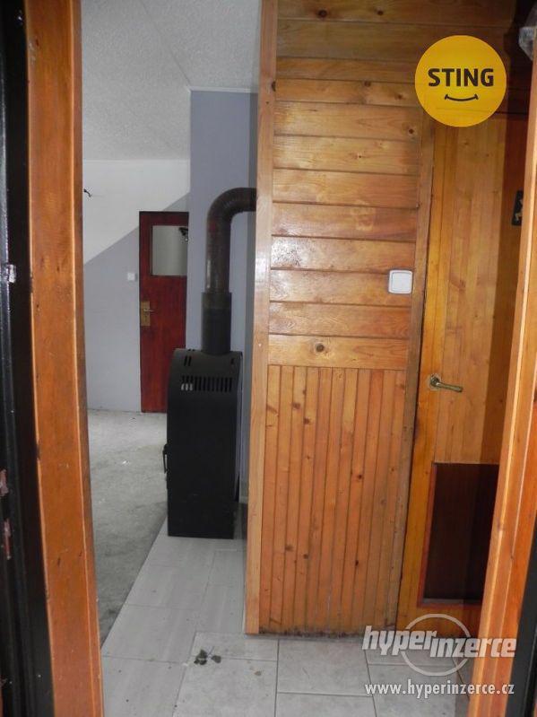 Prodej zděné chaty v Penčicích - foto 9