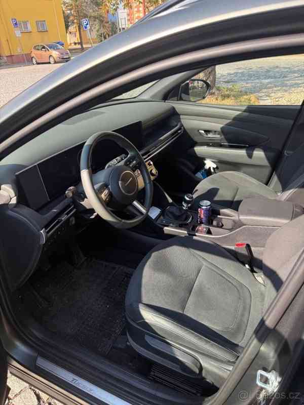 Hyundai Tucson 1,6   TGDI Edice 20 years - foto 5