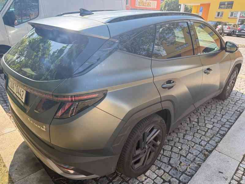 Hyundai Tucson 1,6   TGDI Edice 20 years - foto 2