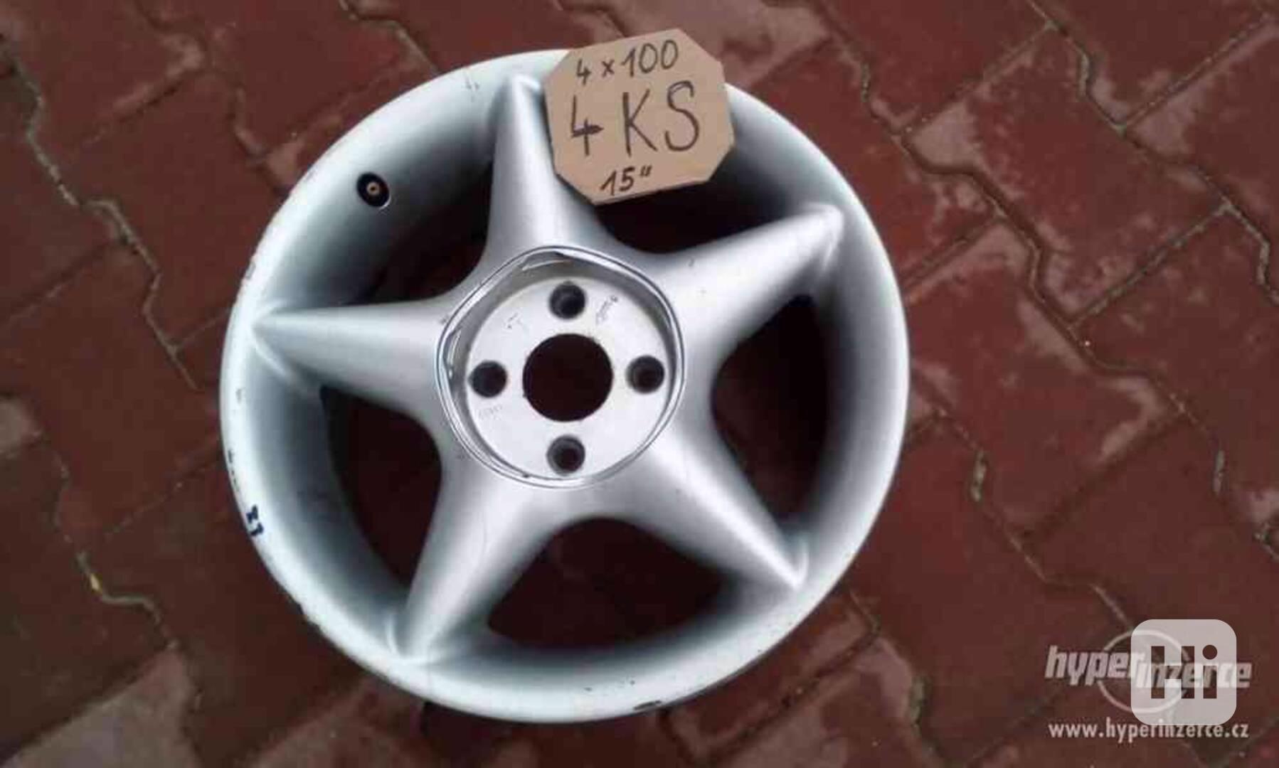 Náchod,Al.disky Vw 4ks,7Jx15H2,ET38,vnitřní otvor 58 mm..... - foto 1