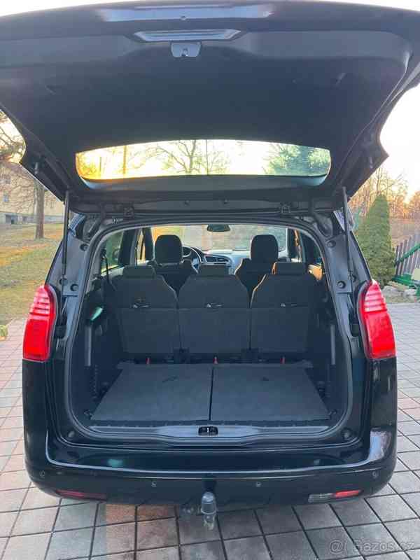 Peugeot 5008 2,0   HDI, 110KW 7 mist, panorama - foto 12