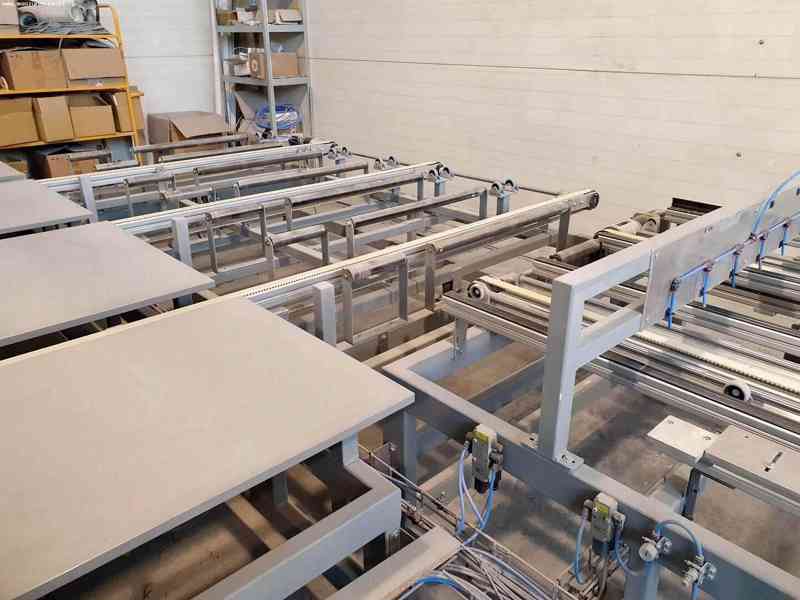  Stroj na výrobu sádrokartonu KlicK board - foto 3