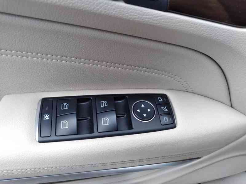 MERCEDES BENZ E 250 CDI COUPÉ 150kW PANORAMA - foto 24