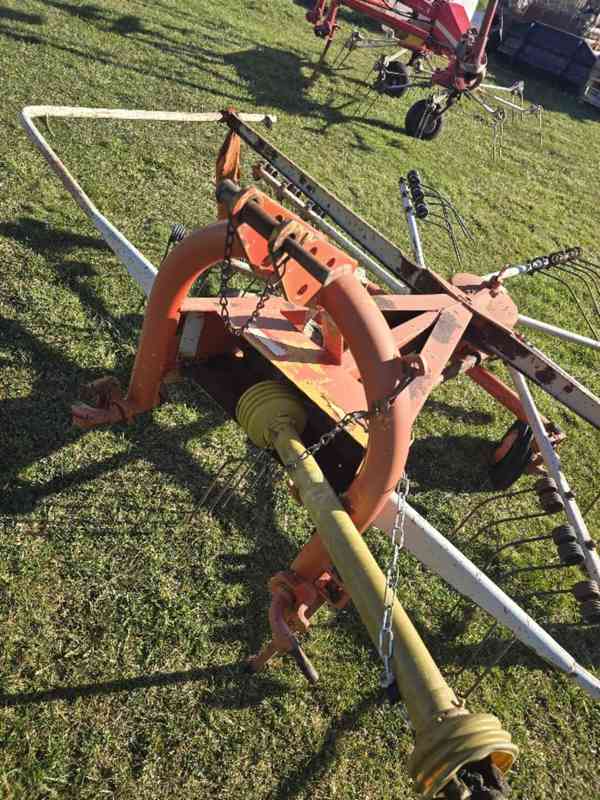 Rozmetadlo 3,500Kg, obraceč 550cm Nahrabovač 280 cm - foto 6