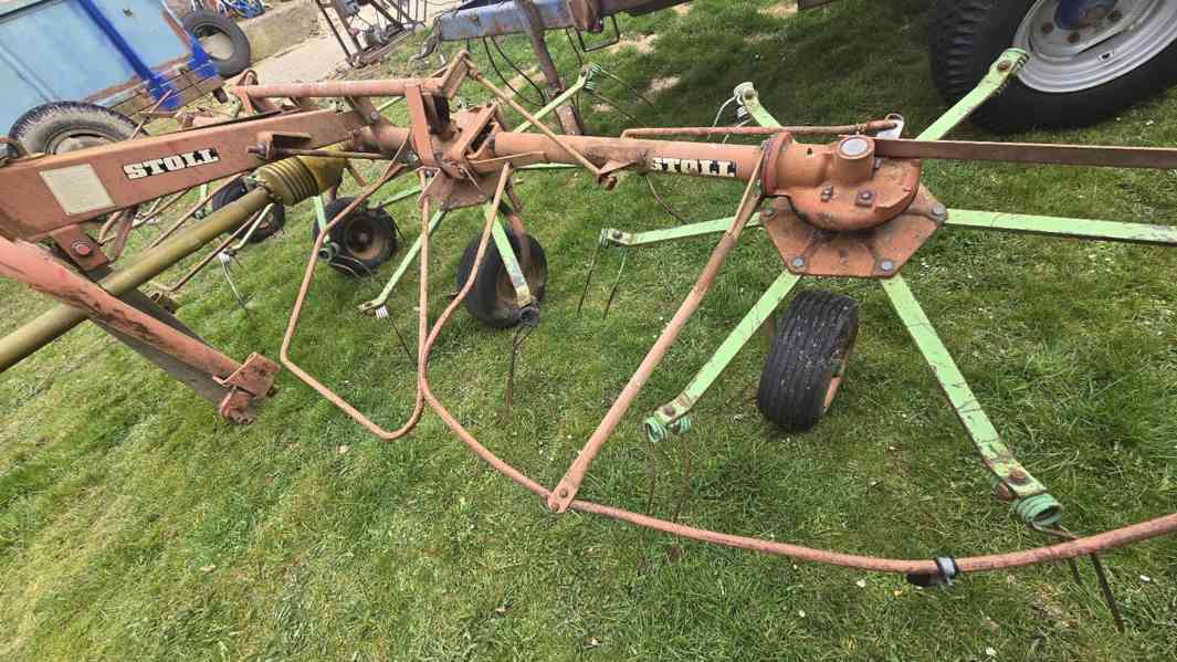 Rozmetadlo 3,500Kg, obraceč 550cm Nahrabovač 280 cm - foto 2