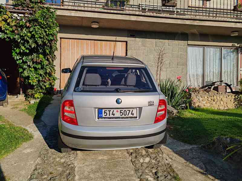 Škoda FÁBIE. - foto 4