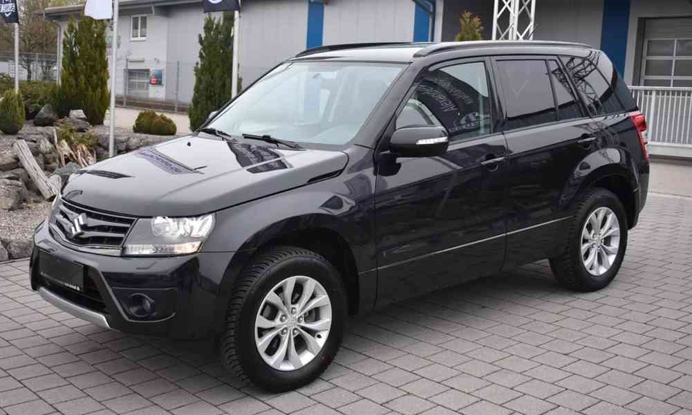 Suzuki Grand Vitara 2,4i Comfort benzín 124kw - foto 22