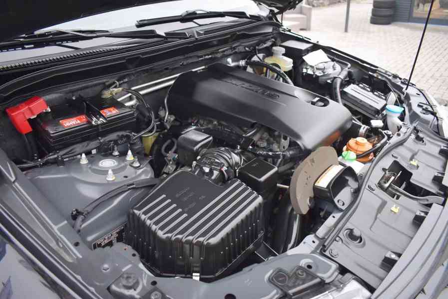 Suzuki Grand Vitara 2,4i Comfort benzín 124kw - foto 31