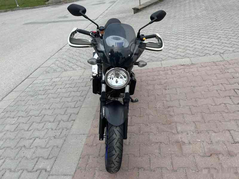 Suzuki SV 650 2016 - foto 8