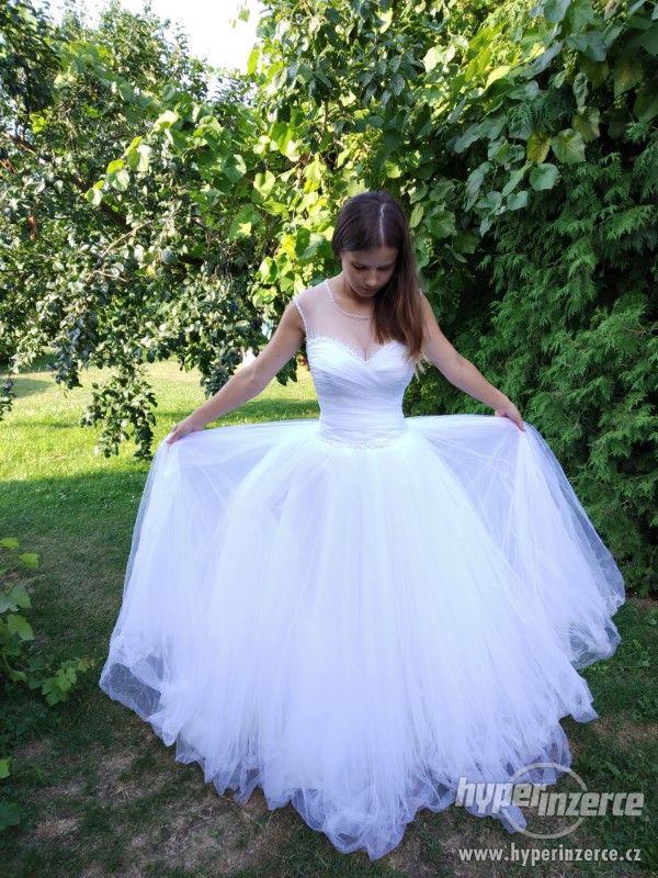 Princeznovské svatební šaty - foto 1