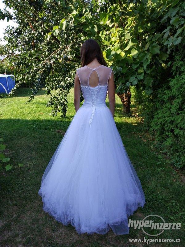 Princeznovské svatební šaty - foto 4
