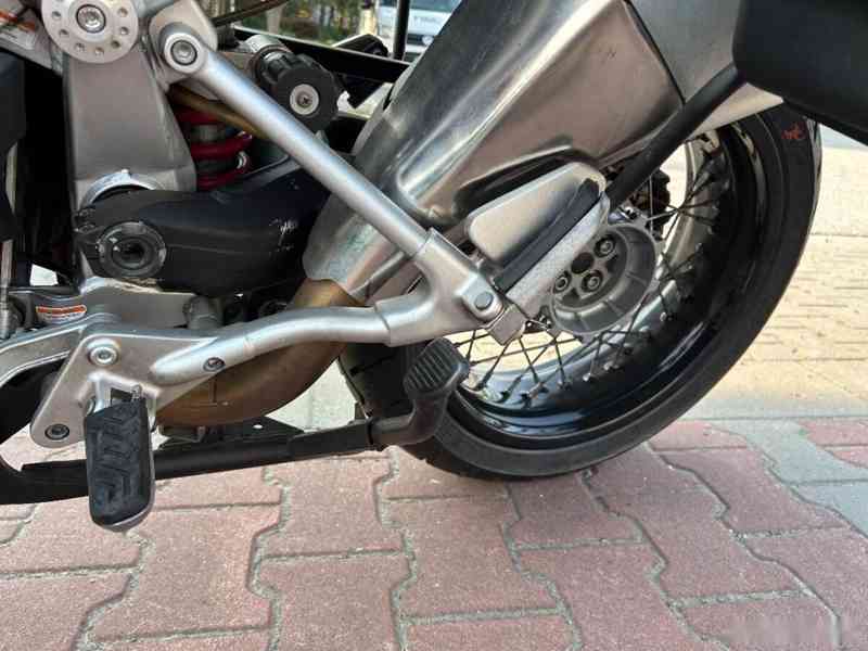 Moto Guzzi Stelvio 1200 4V 2010 - foto 13