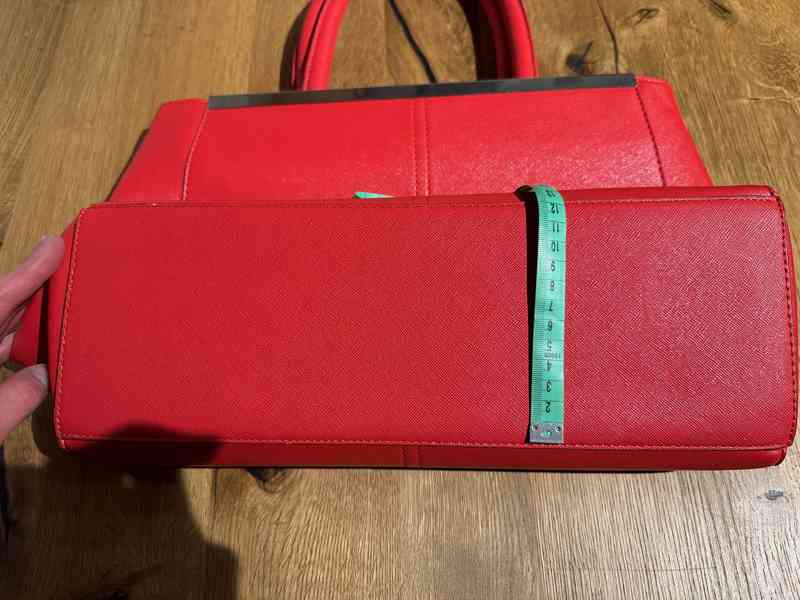 červená kabelka Orsay - foto 16