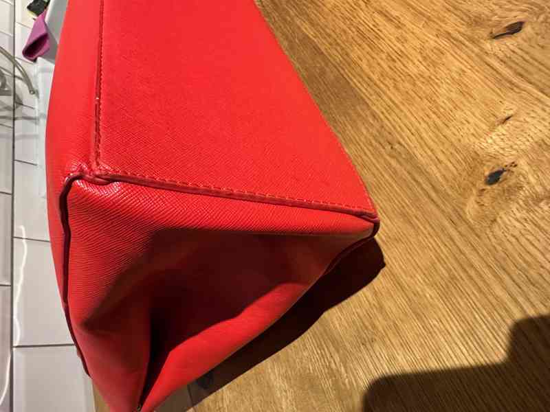 červená kabelka Orsay - foto 7