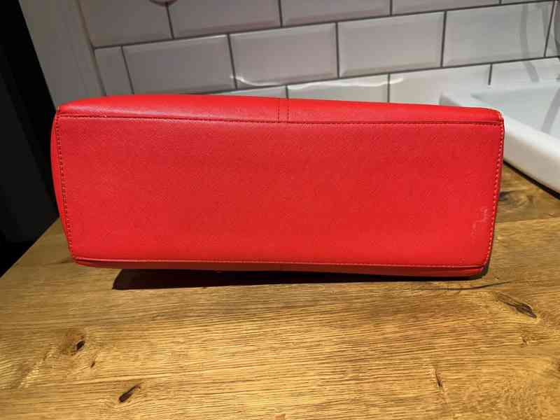 červená kabelka Orsay - foto 5