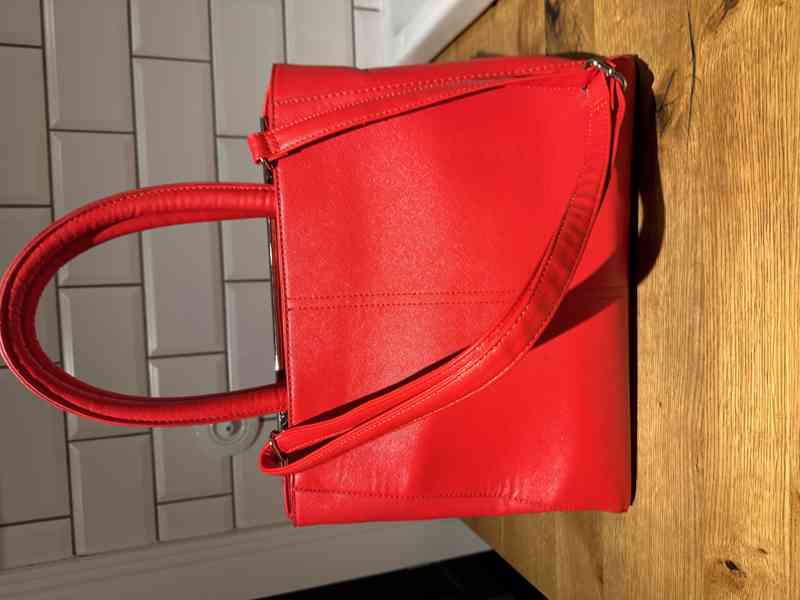 červená kabelka Orsay - foto 3