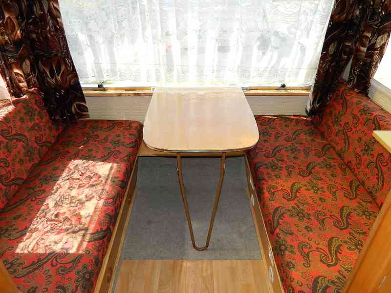 Dvouosý karavan Tabbert Comtesse - foto 4