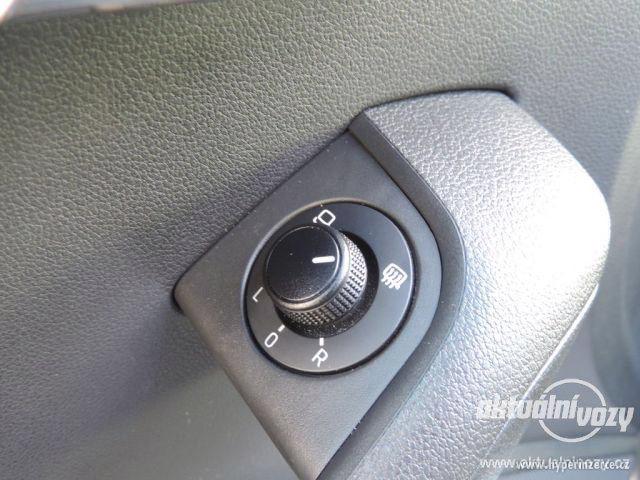 Škoda Octavia 2.0, nafta, vyrobeno 2014, navigace, kůže - foto 29