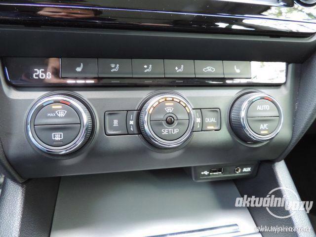 Škoda Octavia 2.0, nafta, vyrobeno 2014, navigace, kůže - foto 39