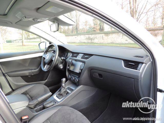 Škoda Octavia 2.0, nafta, vyrobeno 2014, navigace, kůže - foto 49
