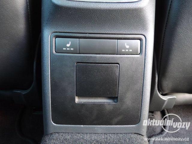 Škoda Octavia 2.0, nafta, vyrobeno 2014, navigace, kůže - foto 50