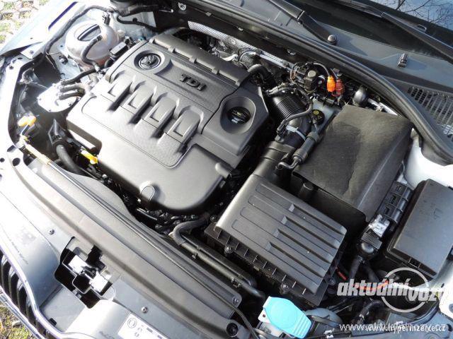 Škoda Octavia 2.0, nafta, vyrobeno 2014, navigace, kůže - foto 55