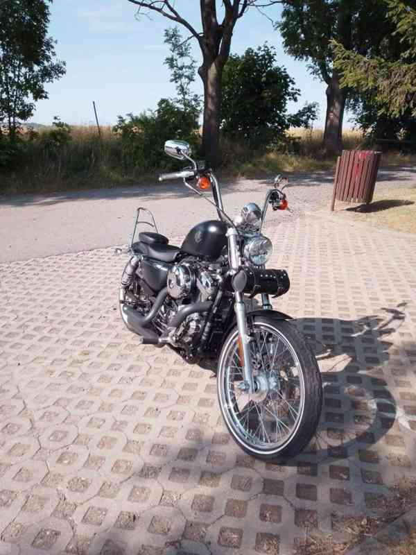 Harley Davidson XL 1200V Sportster Seventy-Two - foto 4