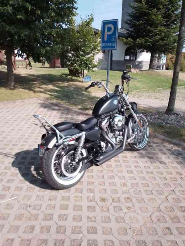 Harley Davidson XL 1200V Sportster Seventy-Two - foto 7