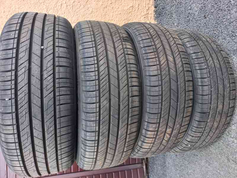 PNEU 195/55 R16 87H - PRODÁM 4 kusy - foto 1