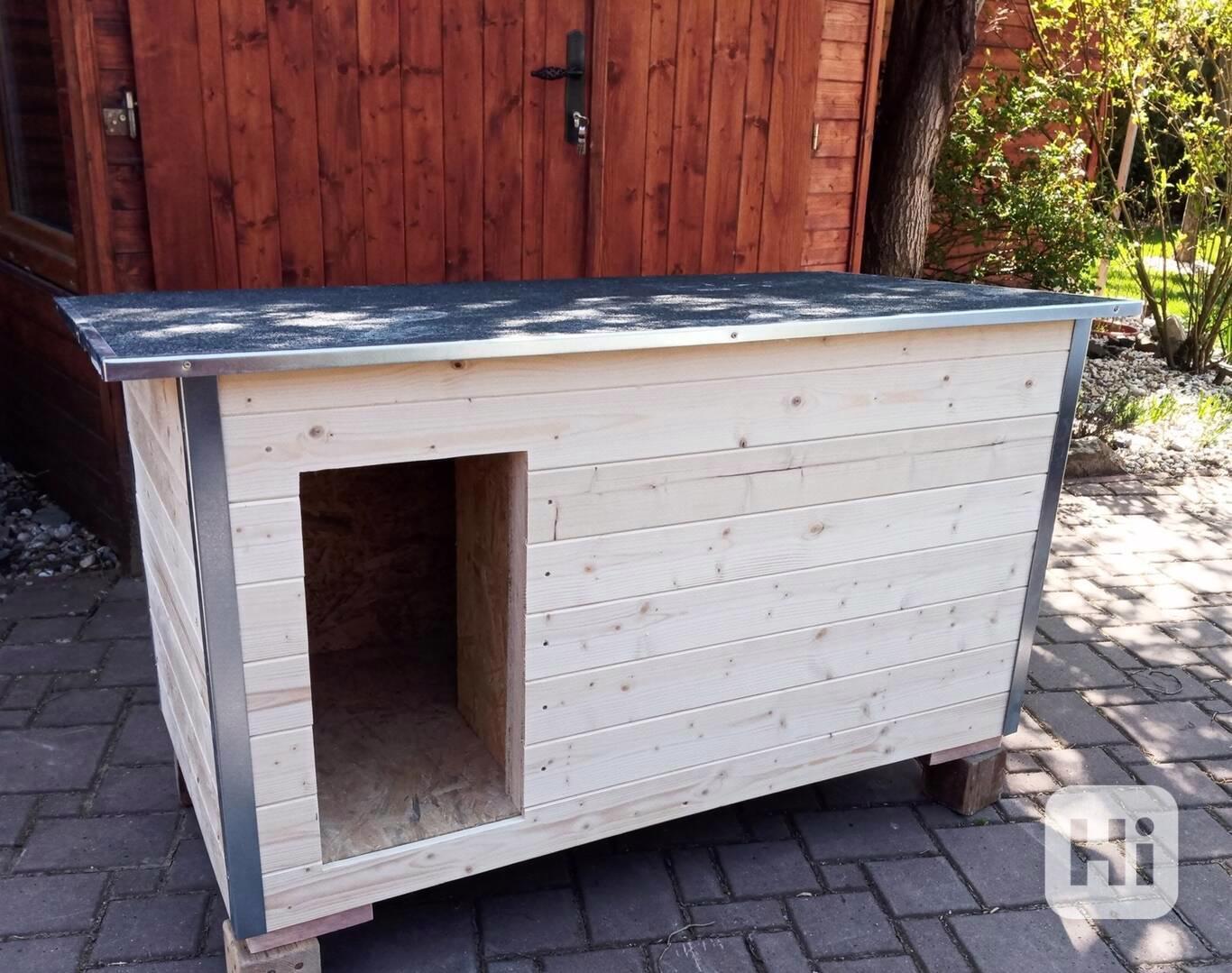 Bouda pro psa s krytinou a přepážkou, 6 velikostí - foto 1