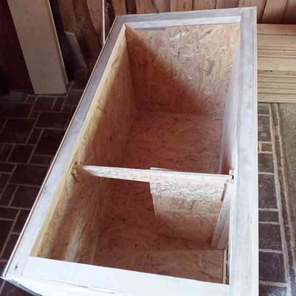 Bouda pro psa s krytinou a přepážkou, 6 velikostí - foto 3