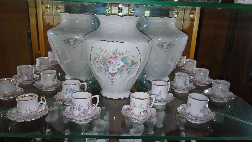 Velká sbírka růžového Chodovského porcelánu - foto 27