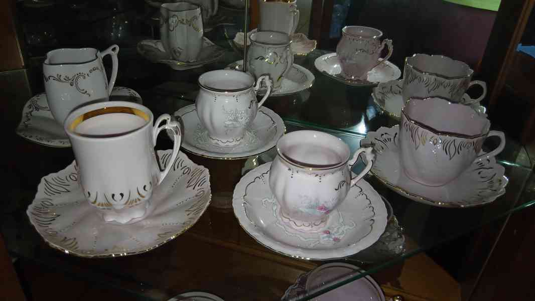 Velká sbírka růžového Chodovského porcelánu - foto 54