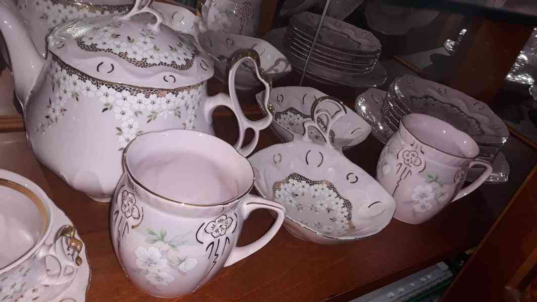 Velká sbírka růžového Chodovského porcelánu - foto 24