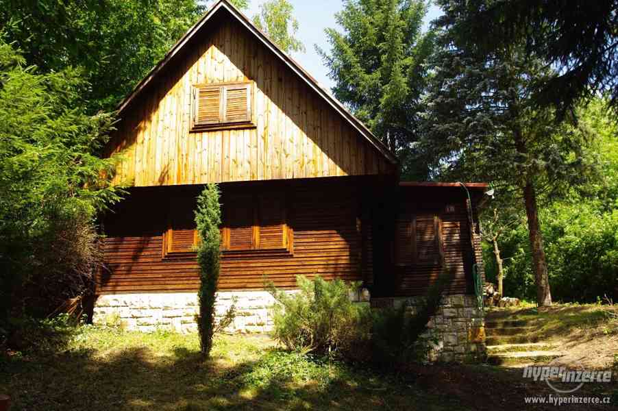 Prodám chatu - foto 1