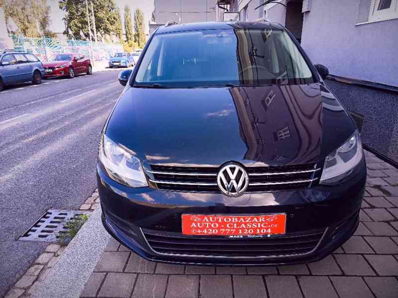 VOLKSWAGEN Sharan 1,4TSI Comfortline 110kw 7-míst - foto 14
