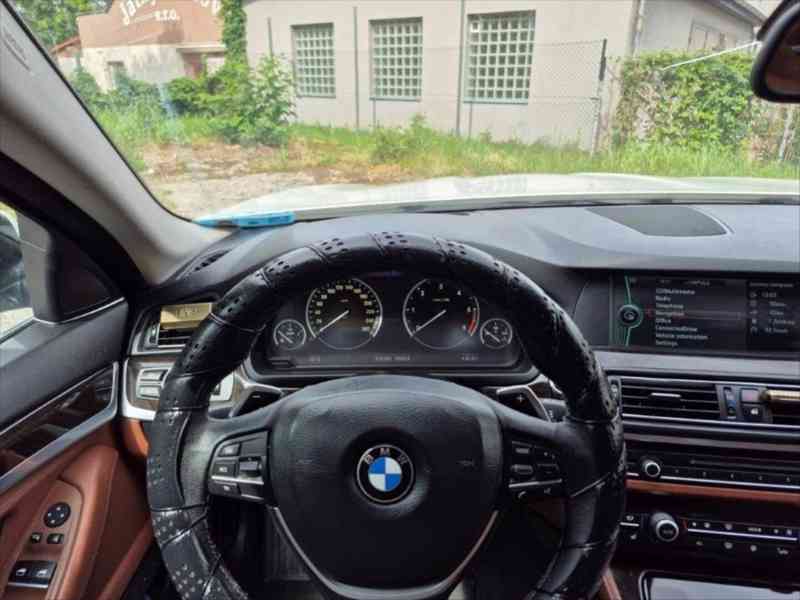 BMW Řada 5 3,0 530D XDRIVE - foto 9
