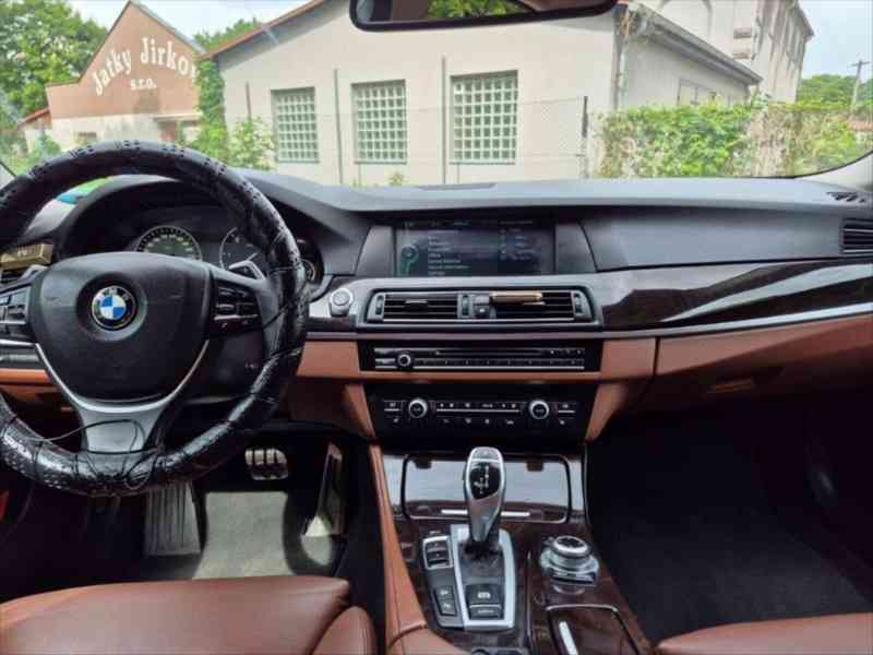 BMW Řada 5 3,0 530D XDRIVE - foto 8