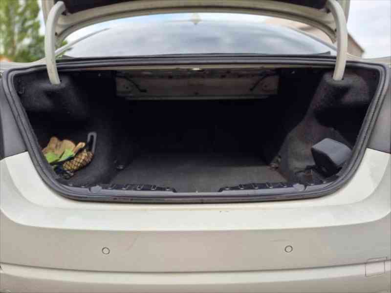 BMW Řada 5 3,0 530D XDRIVE - foto 7