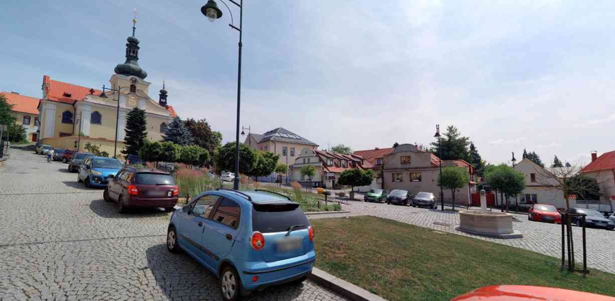 Stavební dvojpozemek 1485 m² s chatou - Mnichovice u Prahy - foto 2