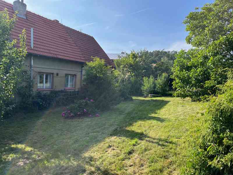 Stavební dvojpozemek 1485 m² s chatou - Mnichovice u Prahy - foto 3