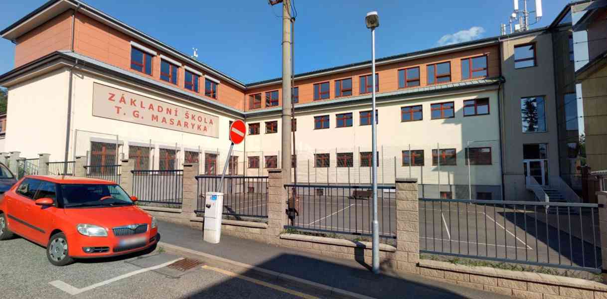 Stavební dvojpozemek 1485 m² s chatou - Mnichovice u Prahy - foto 8