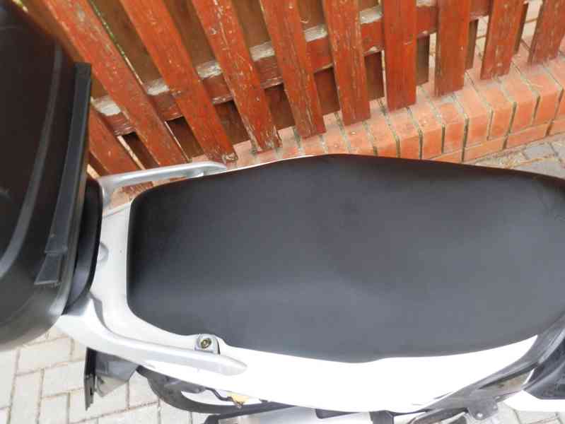 Kymco Super8 125ccm - foto 31