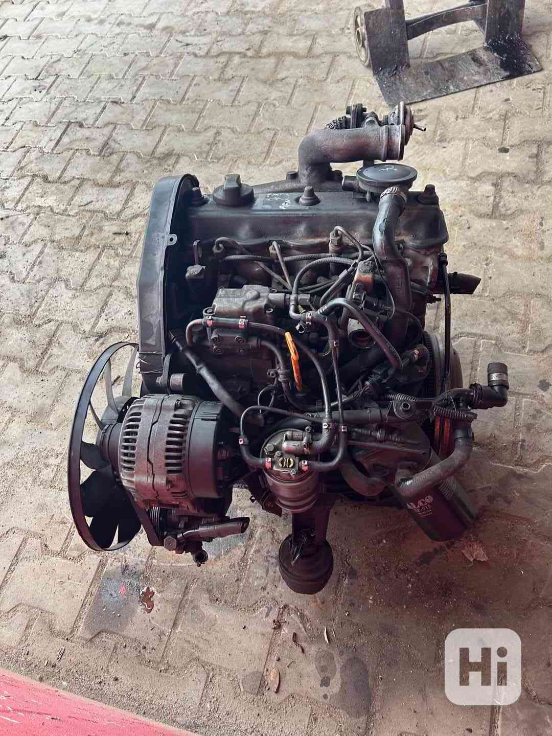 Motor 1,9TDI 81 KW VW passat typ AFN kompletní - foto 1